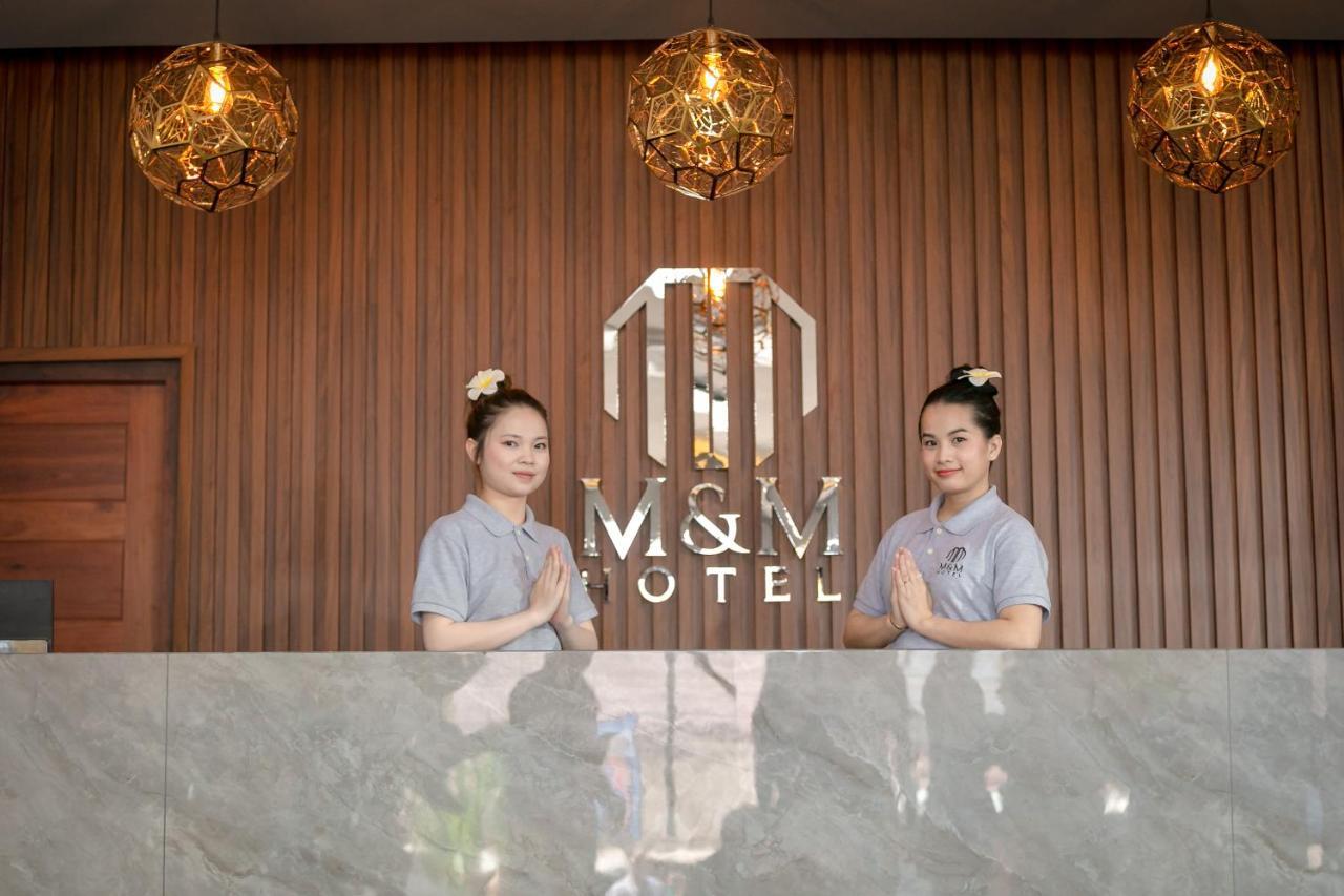 M&M Hotel Vang Vieng Luaran gambar