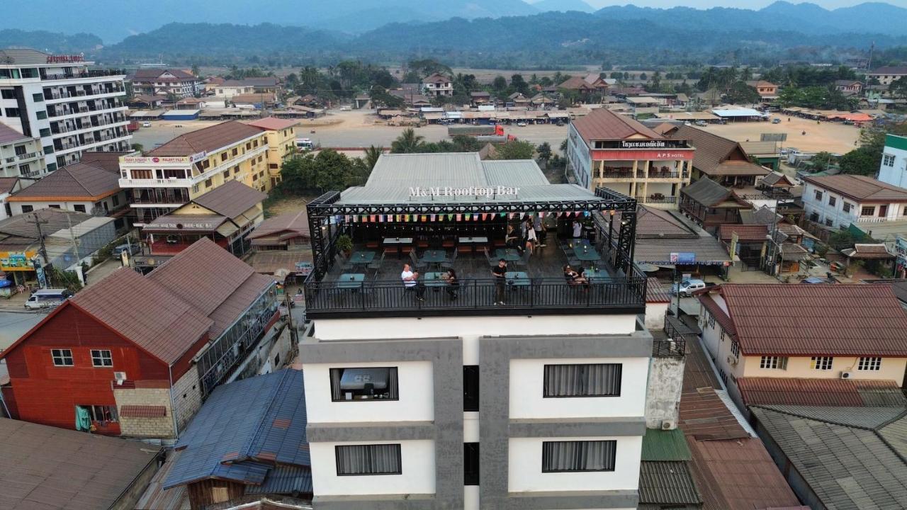M&M Hotel Vang Vieng Luaran gambar